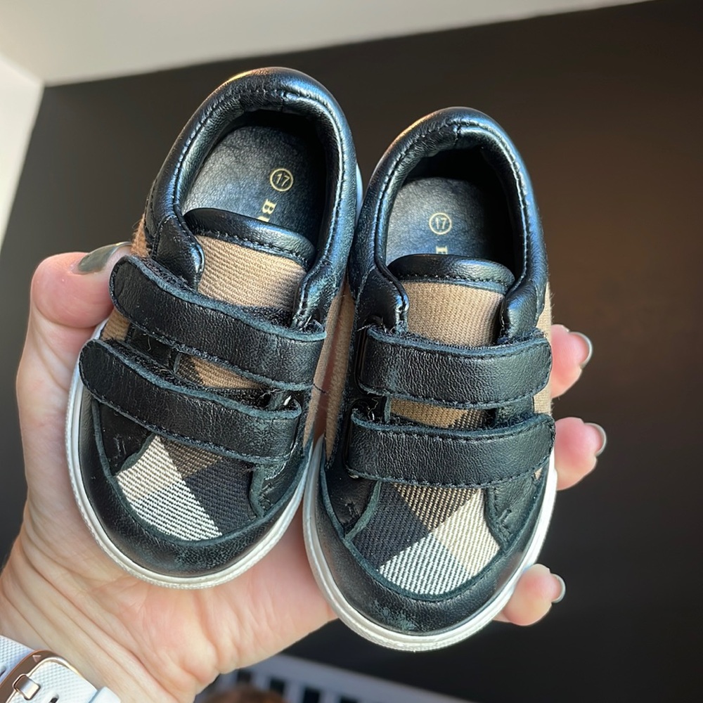 Burberry Sneakers